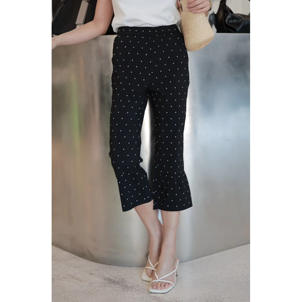 CAPRI PANTS กางเกงขา5ส่วน ผ้ายืดเยอะใส่สบาย~