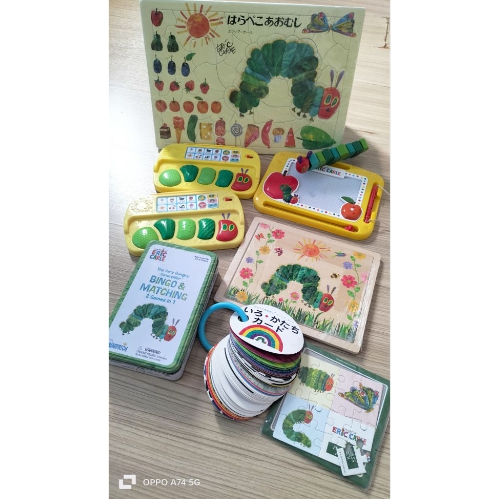 TheVeryHungryCaterpillarของEric Carle