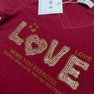 เสื้อยืดป้ายME คอวี ลายLove