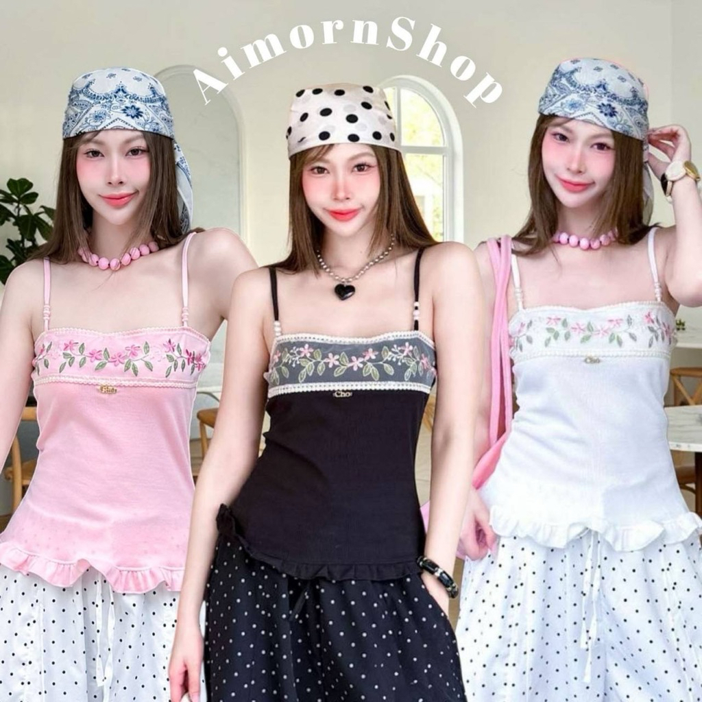 🔥aimorn_shop🔥 เสื้อสายเดี่ยว ตกแต่งลายดอกไม้น่ารักมาก เพิ่