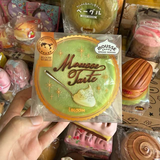สกุชชี่ ibloom LBLD เนื้อสโล ของแท้มือ1 สอบถามเพิ่มเติมได้ค่า