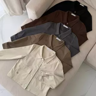 SISSY : เสื้อ Jacket แขนยาว (S-XXL) คอปกแหลม กระดุมใช้งานได้จริง ปักอะไหล่โลโก้เงิน โทนสี Minimal ผ้าเนียนนุ่ม ใส่สบาย