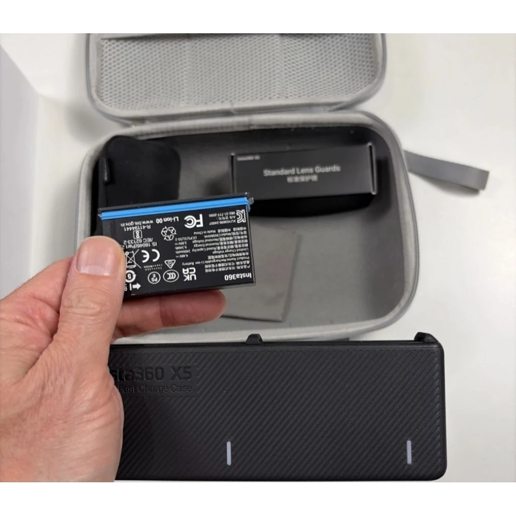 Insta360 X5 Essentials Bundle กล้อง 360 8K thumbnail 6