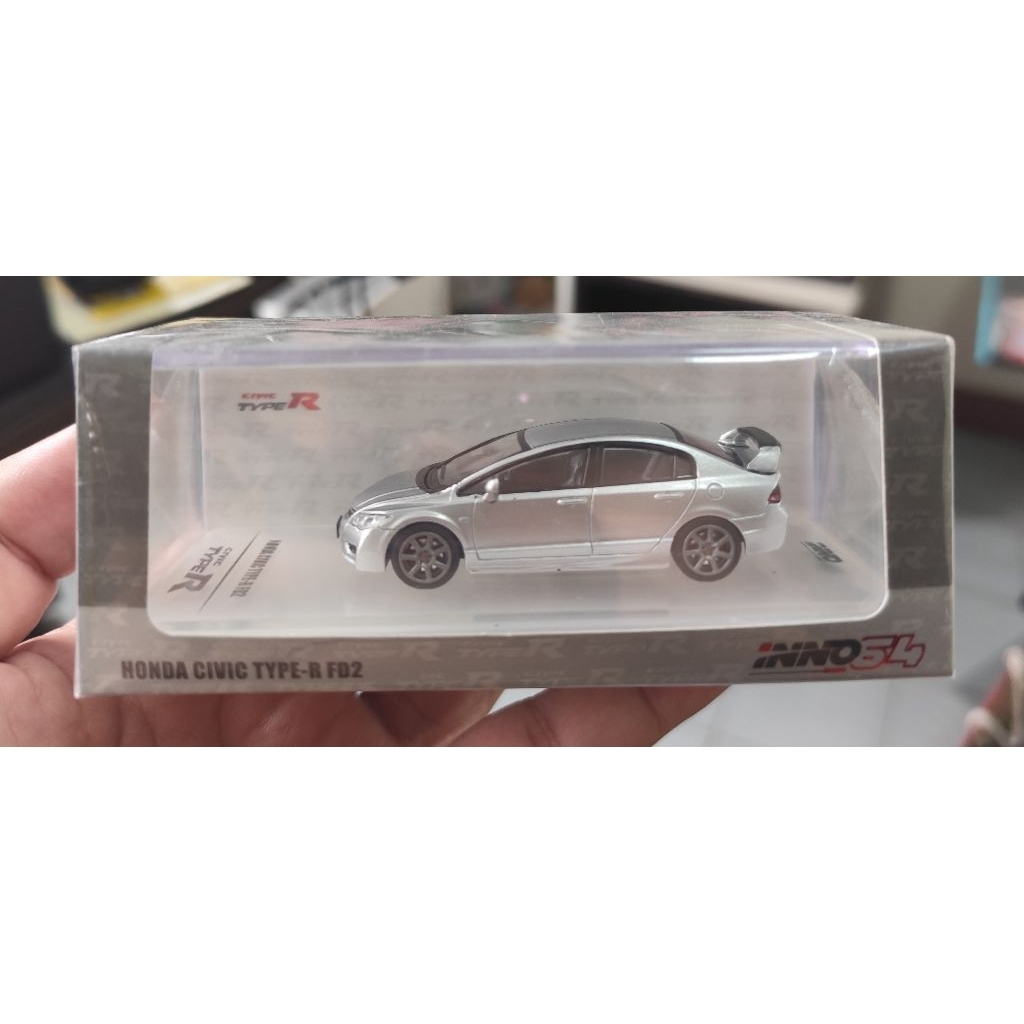 Inno64 Honda Civic Type R 1:64