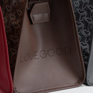 [ LoveGood ] Sphere OT กระเป๋าสะพาย Tote Bag 16" วัสดุ Canvas และหนังวัวแท้ ใส่ Notebook จุของได้เยอะ