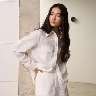 [ NEW IN ] SAC.BKK เสื้อเชิ้ตลินินผู้หญิง แขนยาวแต่งกระเป๋าคู่ Double Pocket Linen Shirt