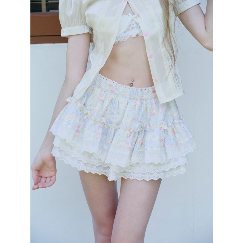 ส่งต่อ STYLIST x Brinkkty - Minari Skirt สี floral blue