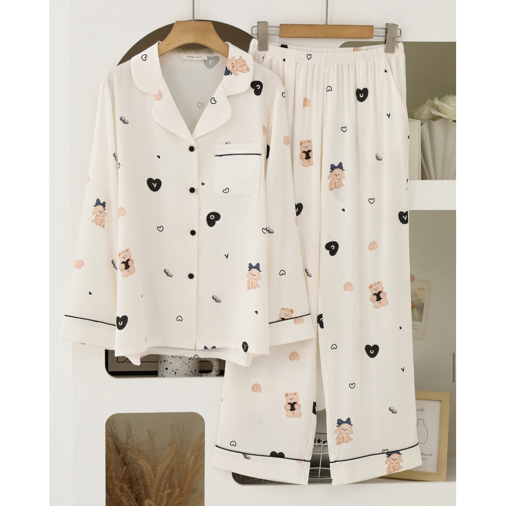 ชุดนอนผ้า Silk Satin พรีเมี่ยม (Diane Sally)