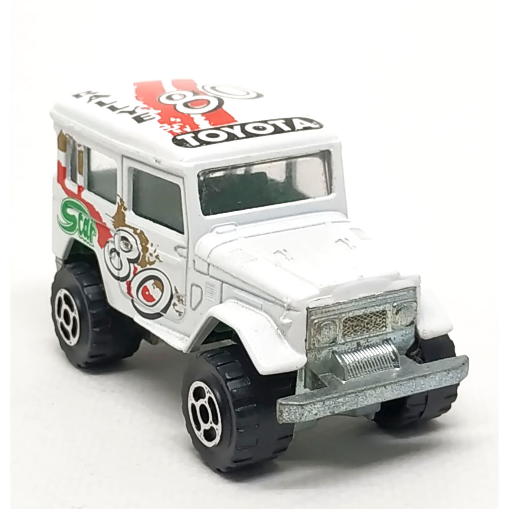 Majorette Toyota Land Cruiser J40 - Rallye 80 สีขาว แบบล้อ OF4HC สเกล 1/53 (8 cm) ไม่มี Package