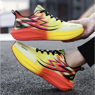 Dee_StepShoes รองเท้าวิ่ง รองเท้าออกกำลังกาย ผู้ชาย ผู้หญิง น้ำหนักเบา ระบายอากาศ รองเท้าแฟชั่นลำลอง ไซส์ 36-44
