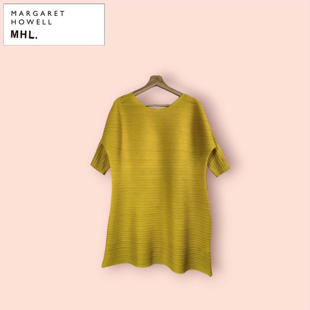 เดรสพลีท H.M.Y.T สีเหลืองมัสตาร์ด  ไซด์ -  F  อก 45 เอว 42 สะโพก 50 ยาว 34 นิ้ว  พลีท เสื้อทรงสวยน่า