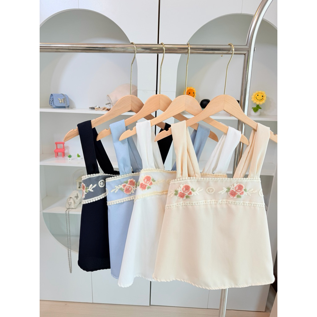 เสื้อปักลูกไม้ ทรงเรียบหรู ทรงสวยมาก(รหัสJ92)