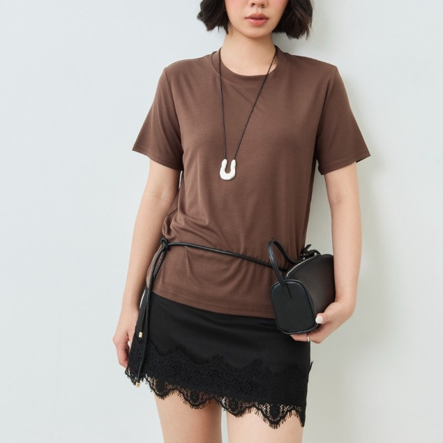 Rebecca เสื้อยืดคอกลม ใช้ premium Tencel สวมใส่สบาย basicsic tee basicselected