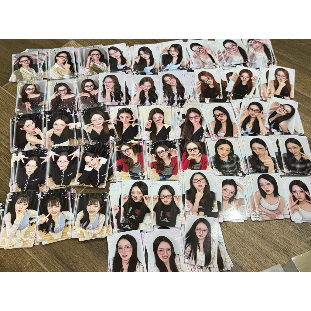 พร้อมส่ง GMMTV RANDOM CARDS ALL EYES HERE GIRLS หญิง PAHNFOND JUNE MEWNICH VIEWMIM TU PRIM FELIZ KAPOOKCIIZE