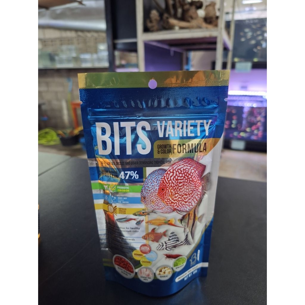 อาหารปลาสวย Boost Bits Variety Growth & Color Formula ขนาด 60 กรัม