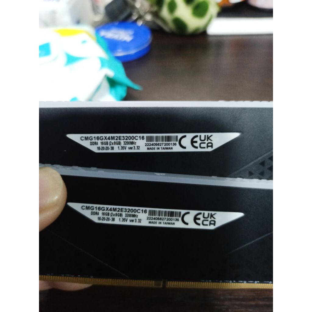 แรม Corsair Vengeance 8X2 16G DDR4 BUS3200 RGB มือสอง สวยๆ