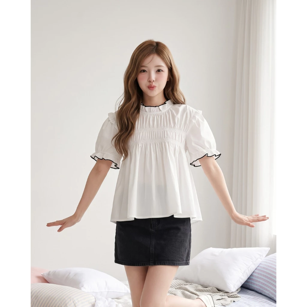 Tulip Top Special Edition เสื้อแขนสั้นแต่งริ้วระบายตัดขอบเสื้อสไตล์เกาหลี Miladi