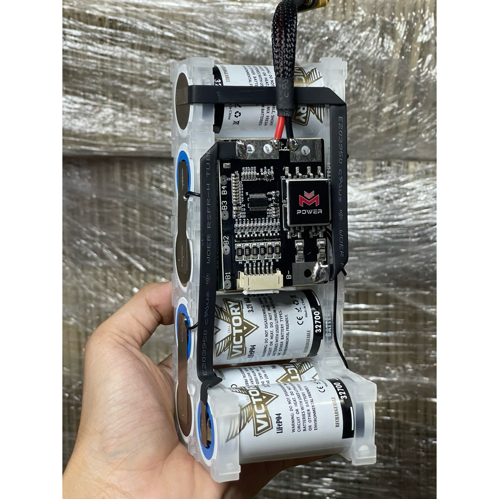 (พร้อมจัดส่งไม่ต้องรอ) แบตเตอรี่6s 21v 6,000mAh Bms20a 32700 พร้อมใช้งาน Mpower ทรงLเล็ก