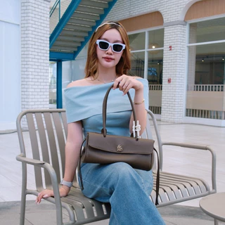 [ LoveGood ] Horizon กระเป๋าสะพายไหล่ East-West Shoulder Bag 12” วัสดุหนังวัว Wonder น้ำหนักเบา