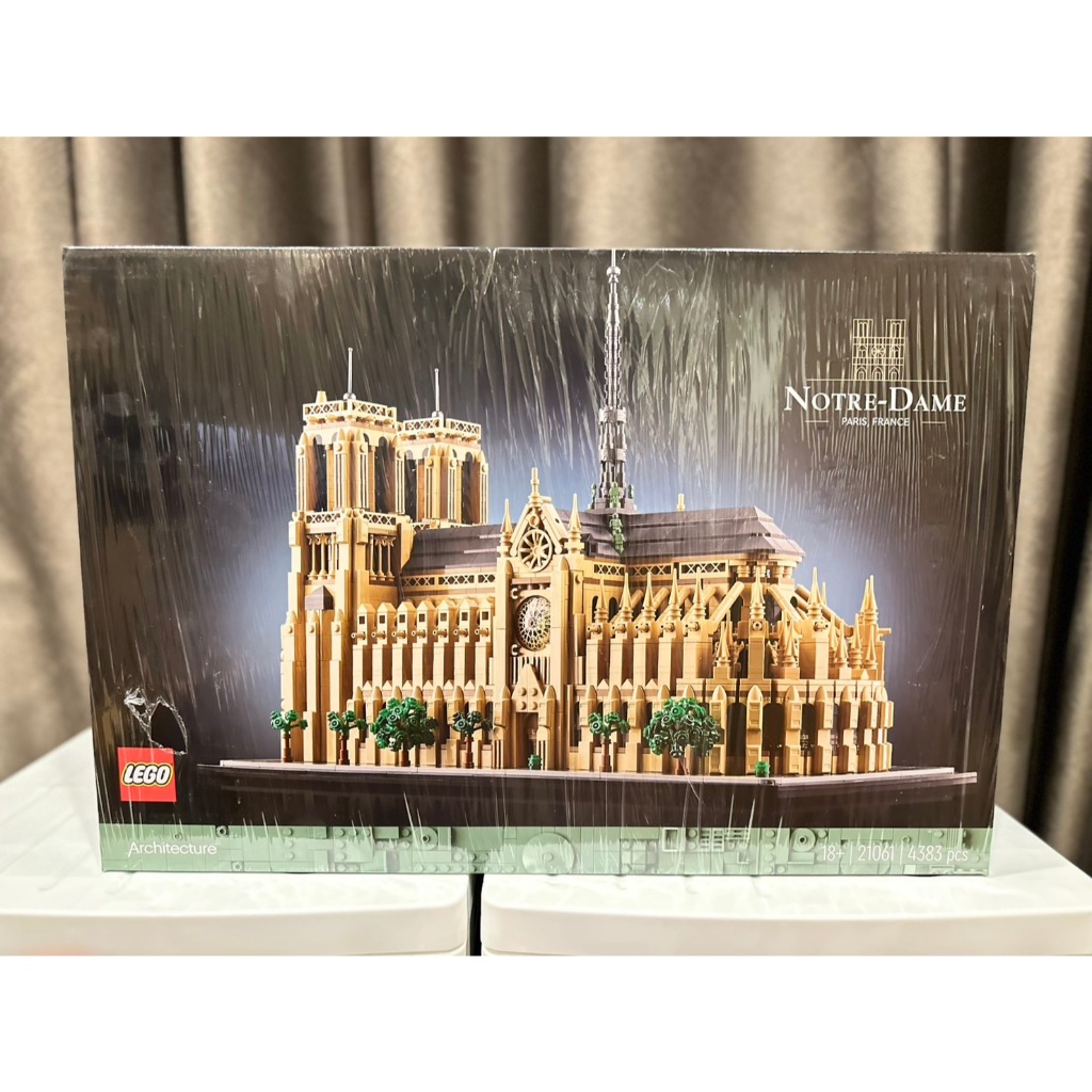 LEGO Architecture Notre-Dame de Paris (21061) เลโก้ของใหม่ ของแท้ 100%
