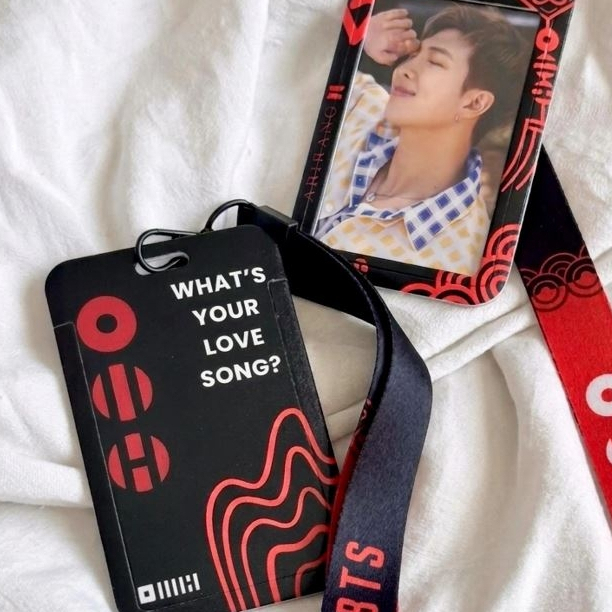 BTS Card Holder พร้อมสายคล้องมือ ใส่บัตรโฟโตการ์ด / พนักงาน / นักเรียน / บัตร BTS / MRT / บัตรแสกนเข