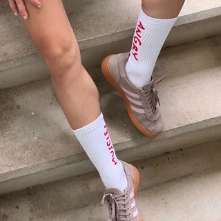 Angry RUN Socks – ซัพพอร์ตเต็มฝ่าเท้าสำหรับนักวิ่ง & เวทเทรนนิ่ง