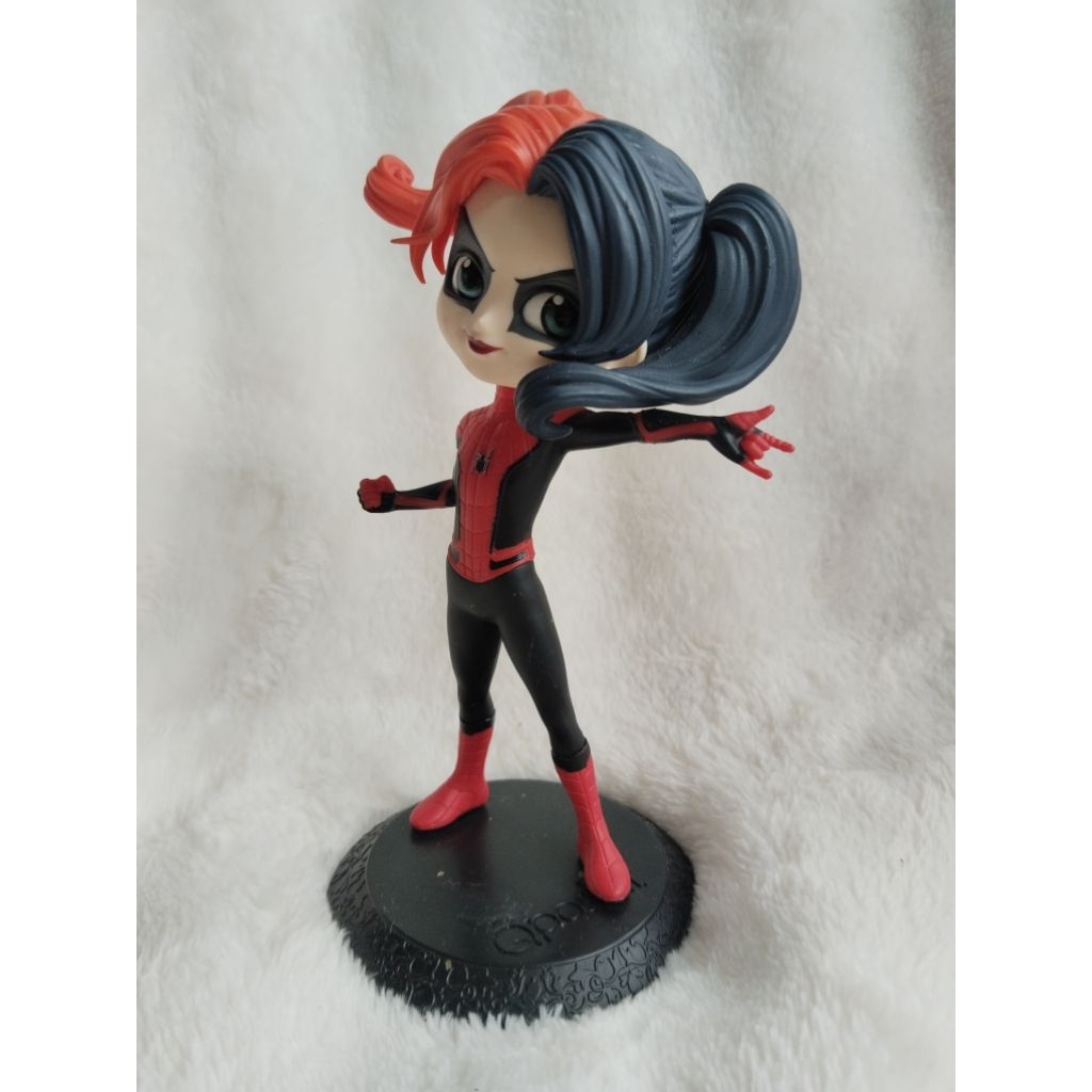 Harley Quinn ของ Banpresto Q Posket ในชุด Spider-Man