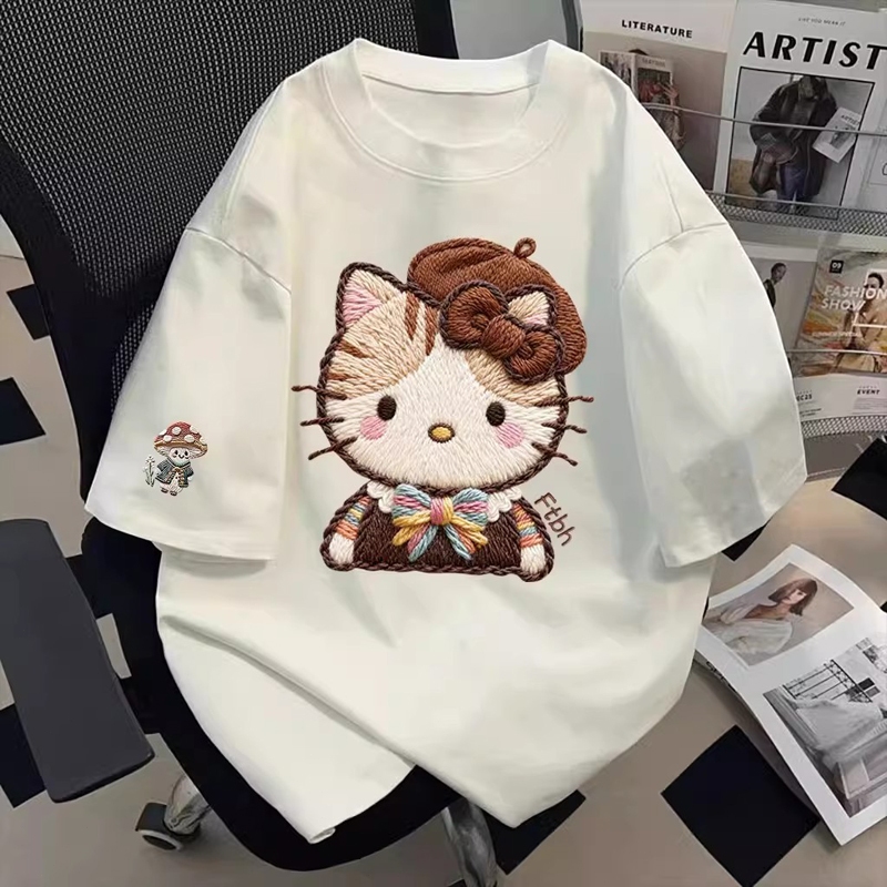 เสื้อยืดผู้ชายผู้หญิง ทรงโอเวอร์ไซซ์ พิมพ์ลายคิตตี้หมวกเบเร่ต์สไตล์คาวาอี้วินเทจ 8.12