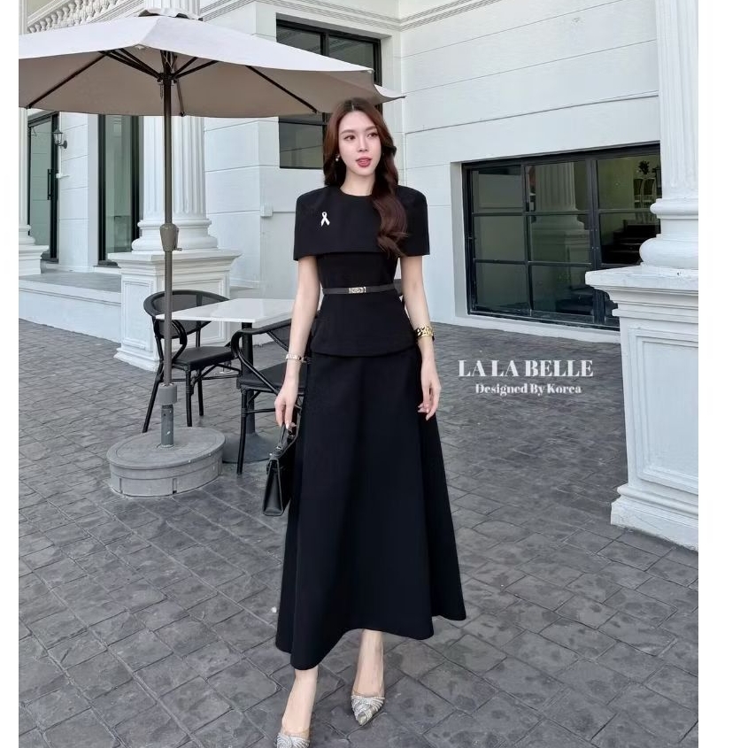 French Korea ชุดSetกระโปรงยาวสีดำใส่ไว้อาลัย ใส่ออกงาน Lala belle ชุดSetเสื้อแขนสั่นไหล่ยก+กระโปรงยาว+เข็มขัด+เข็มกลัด