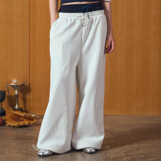 ☘️Nineties Design : Sport Nostalgia ✦ Long Pants กางเกงวอร์มขายาว รุ่น Briar