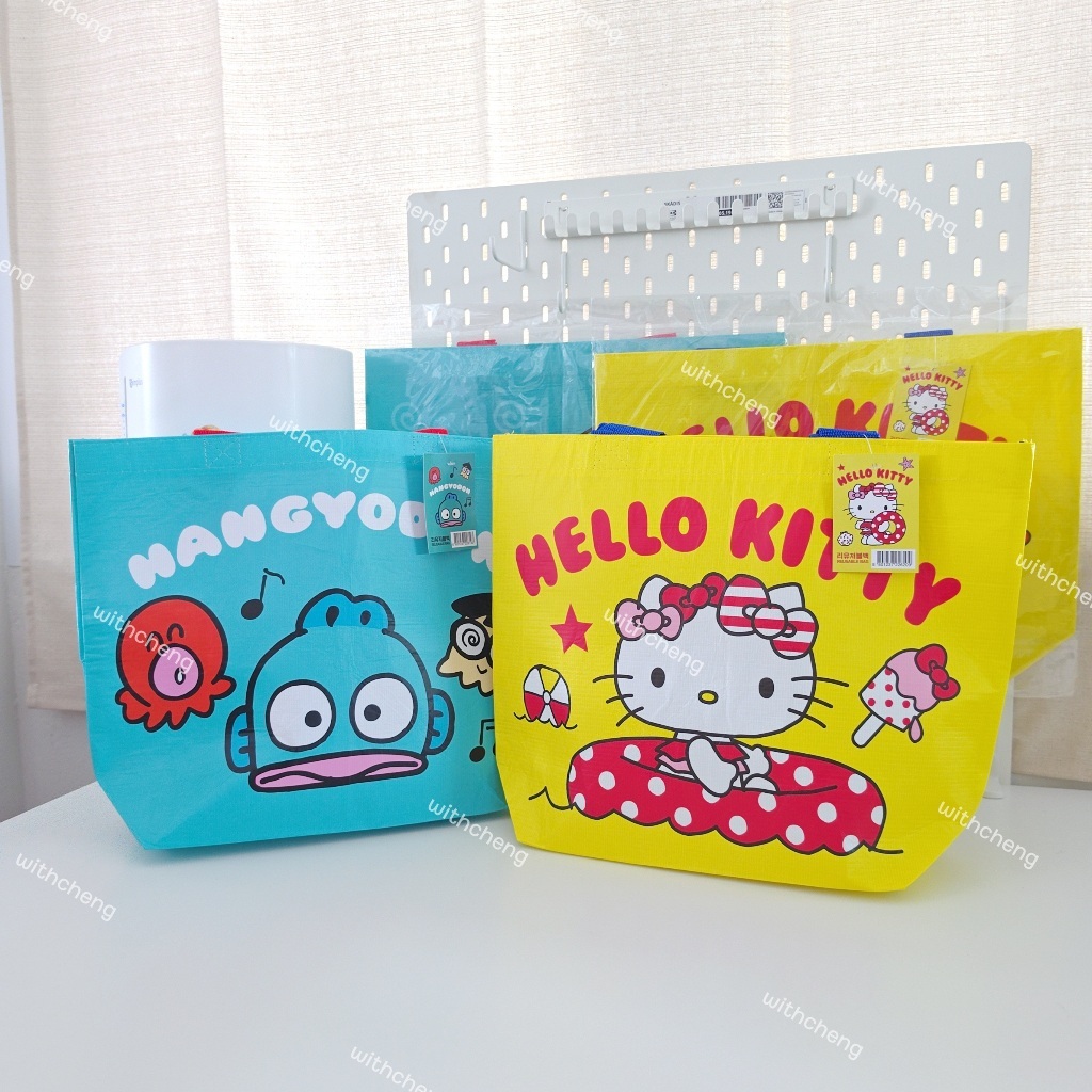 พร้อมส่ง 🛍️✨ Shopping Bag Hello Kitty x 7-Eleven Korea 🇰🇷