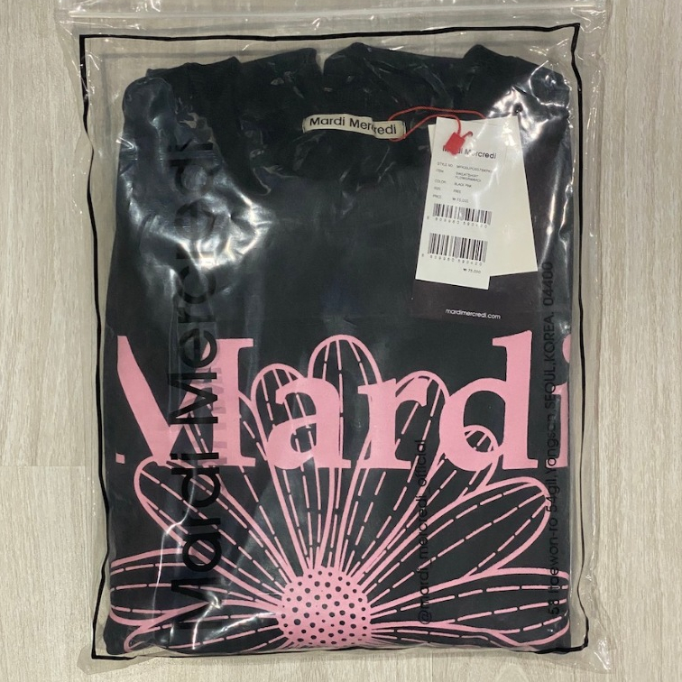 เสื้อกันหนาวแขนยาว Mardi Sweatshirt Flower สี Black/Pink ของแท้ 100% สินค้าพร้อมส่ง