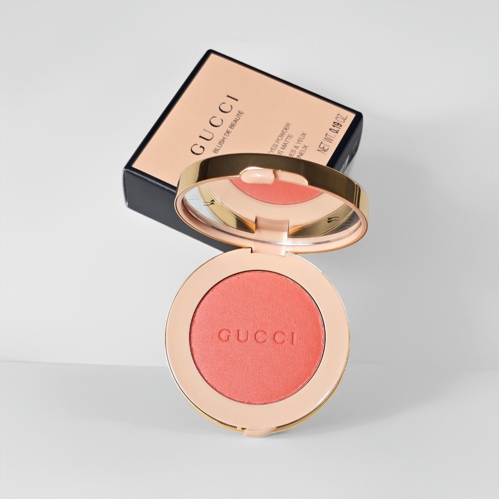 ใหม่เอี่ยมของแท้ พร้อมส่ง ด่วนGucci Blush Cheek & Eye Matte Powder 2 in 1 สีเอม 5.5g บลัชออนเนื้อแมท ละมุน
