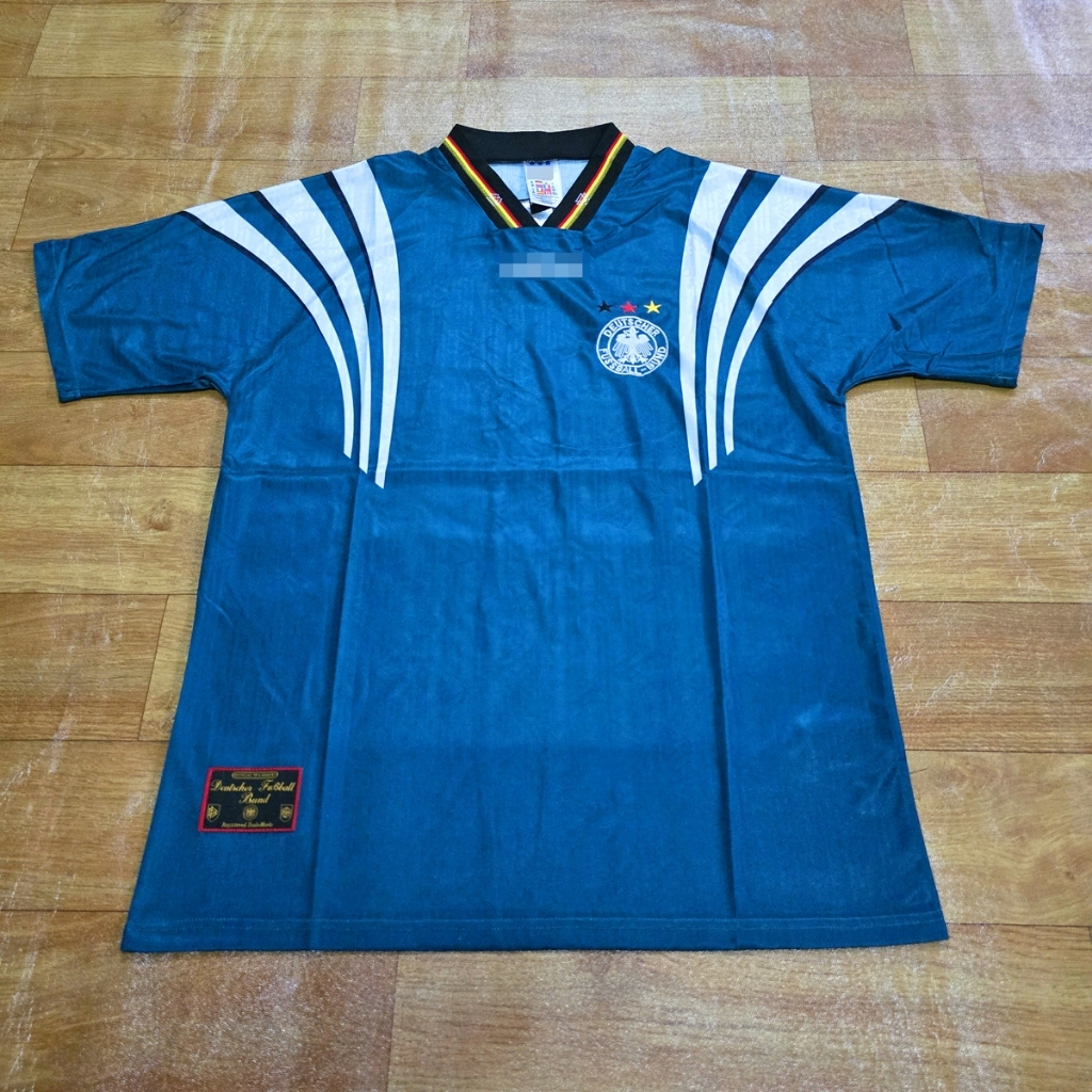 เสื้อทีมชาติเยอรมัnนี ปี 1996 Away