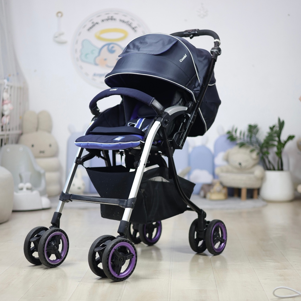 รถเข็นเด็กแบรนด์ยอดฮิตจากญี่ปุ่น Combi รุ่น Miracle Turn Elegant II สีกรมท่าสุดพรีเมียม