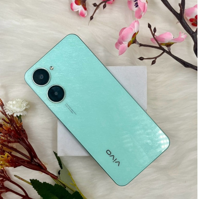 ViVo Y03 ( 4+64GB ) ***