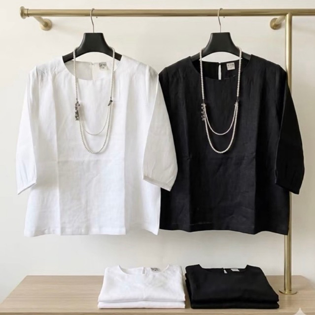 เสื้อผ้าลินินแท้100% คอกลม เจาะกระดุม 1 เม็ด แขน 3/4 สีสันสดใส ใส่สบาย เนื้อผ้าดี พร้อมส่งคะข