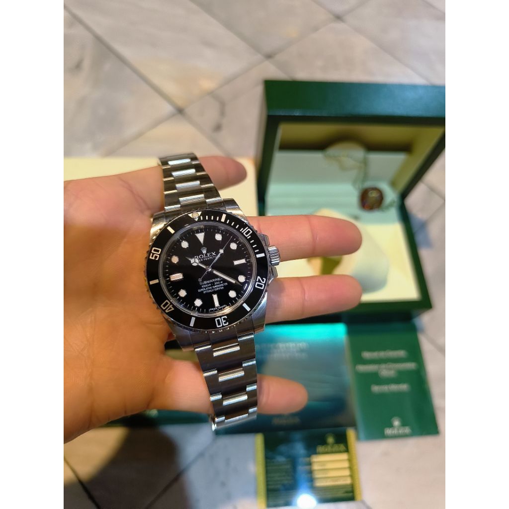 Rolex
In Stock

Submariner 124060 No-Date Black dial Oyster Steel 2024 41mm.


