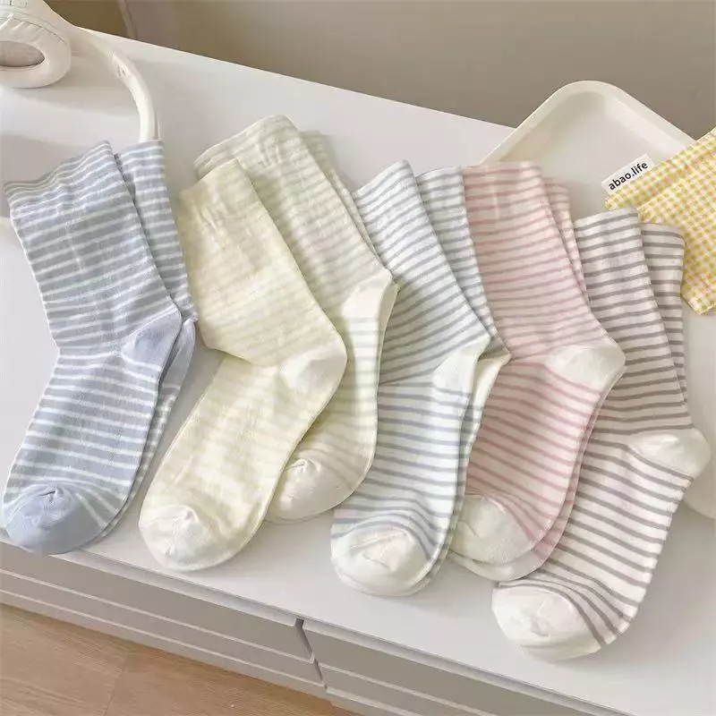 ส่งจากไทย!! ถุงเท้าลายขวาง Striped แนวน่ารัก ข้อกลาง ผ้าฝ้าย สีพื้น ถุงเท้าสไตล์ญี่ปุ่น A82