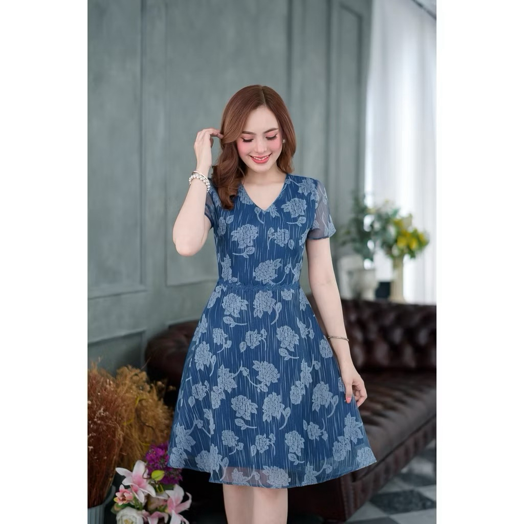 (388) เดรสสีกรมพิมพ์ลายดอกไม้ ป้าย Alert ไซส์ M