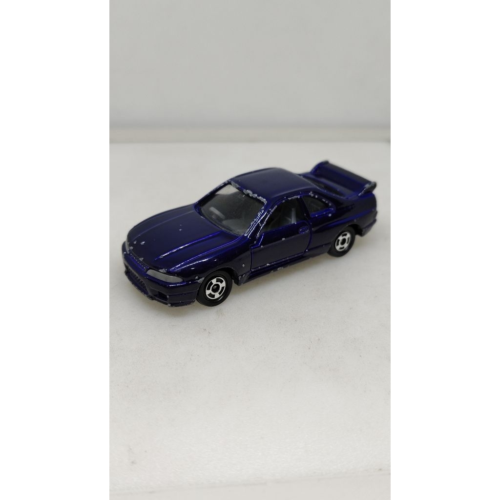 🔵🔵UN01 โมเดลรถเหล็ก TOMICA NISSAN SKYLINE GT-R R33