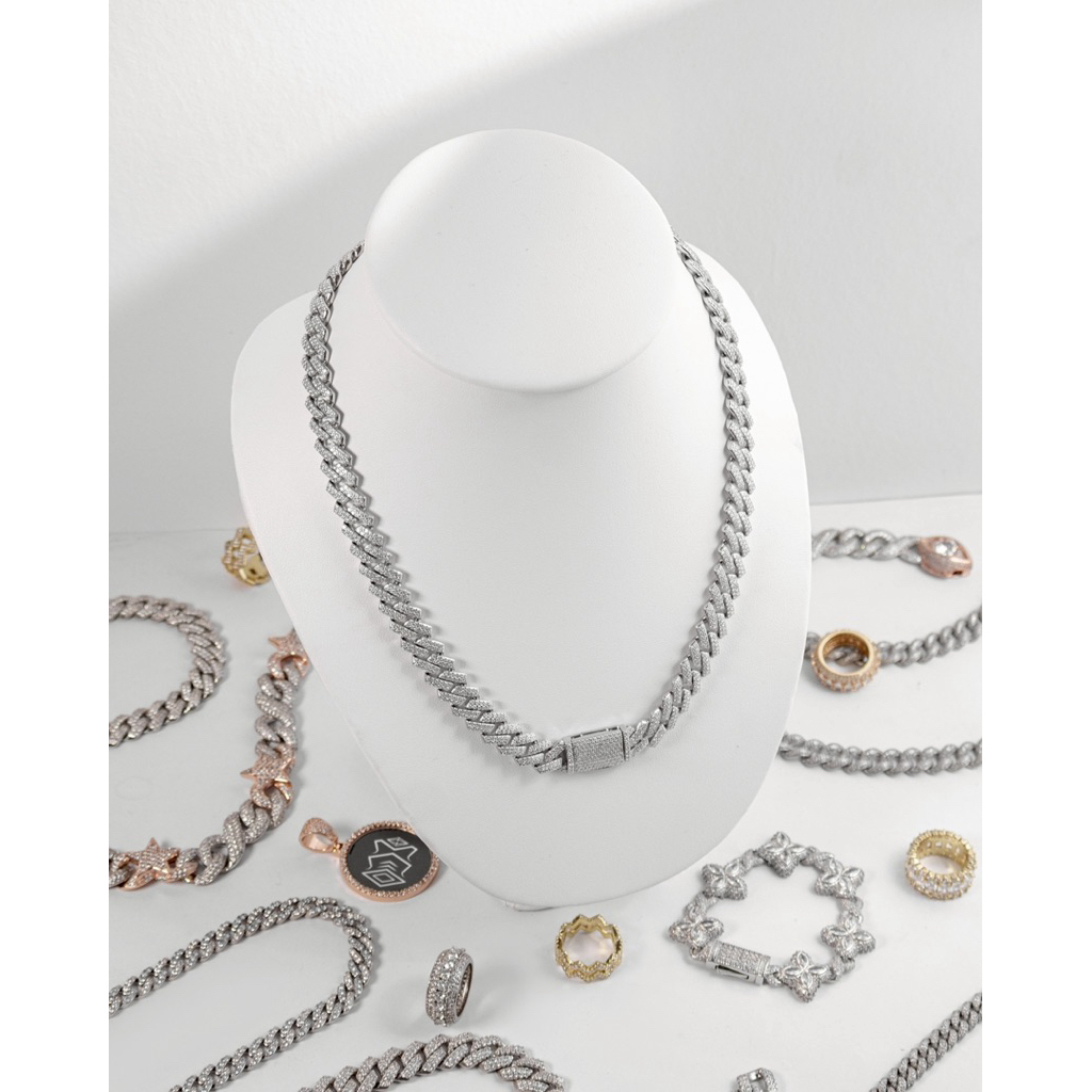 สร้อยคอมือ CM01w12 Icy Cuban King 👑 12 mm