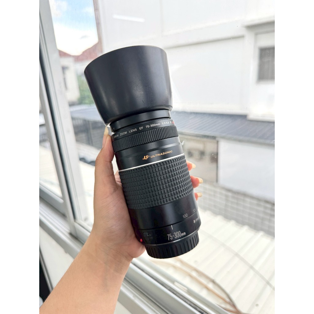 Canon EF 75-300mm F4-5.6 III USM