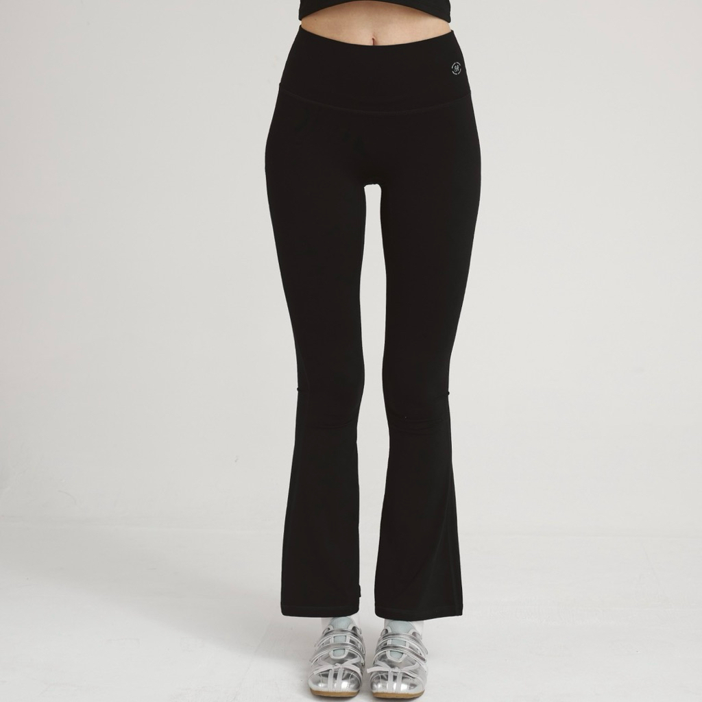 Healthyattitude.bkk - Allure Flare Leggings เลกกิ้งขาม้า