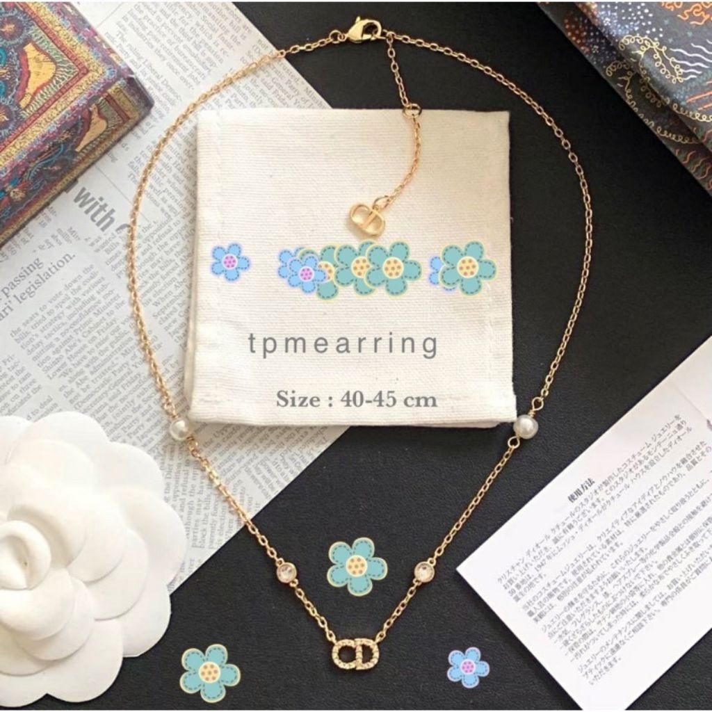 สร้อยคอ D งานสวย ดีเทลละเอียด dnl