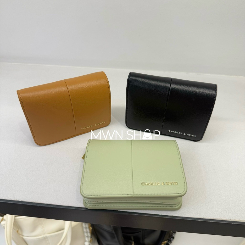 Charles&keith กระเป๋าสตางค์ใบสั้น simone มีโค้ดลด30% พร้อมถุงผ้า ถุงกระดาษ ของแท้จากชอป