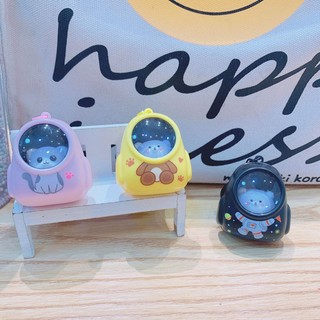 พวงกุญแจไฟการ์ตูนสร้างสรรค์ ตุ๊กตา กระเป๋าเป้ จี้คู่รัก น่ารัก ของขวัญเล็กๆ น้อยๆ