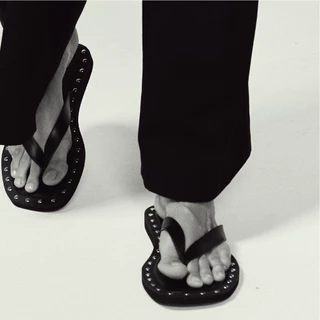 Madmatter - Rae Sandals รองเท้าแตะหนังแท้