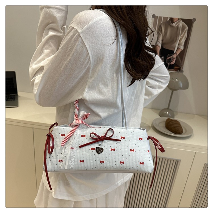 MORA -Sweet bow-พร้อมส่ง กระเป๋าสะพายข้างกระเป๋า Y2K เนื้อผ้า PU กทม.มีส่งด่วน