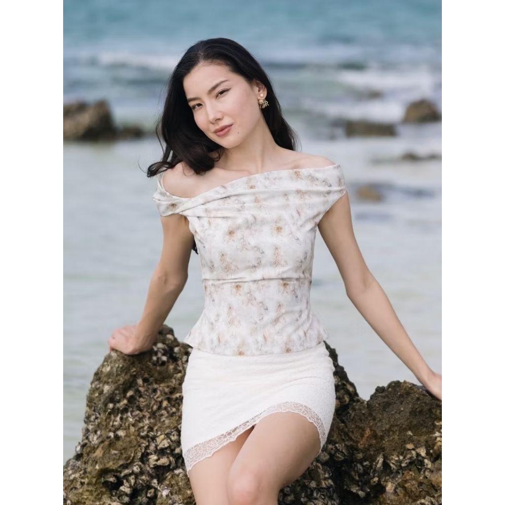 เสื้อ CALICO - HELENE Top พร้อมส่ง